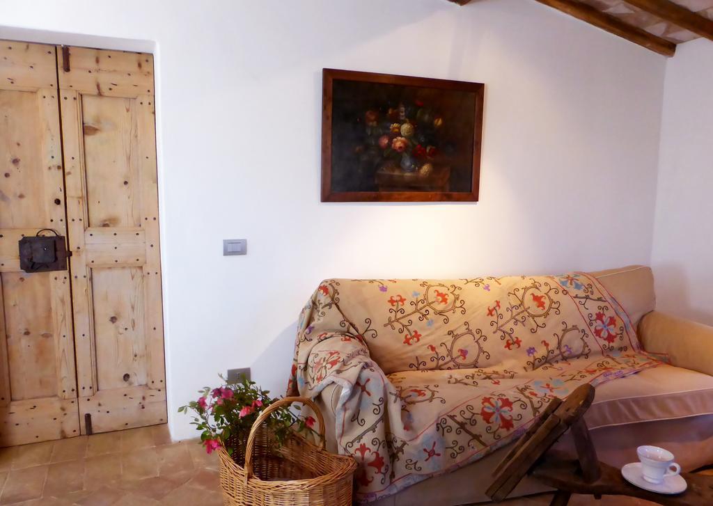 Casarciccia Guest House Todi Room photo
